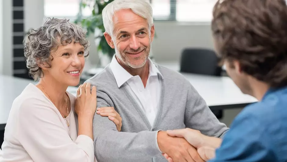 equipe especializada 24h em pousada para idosos