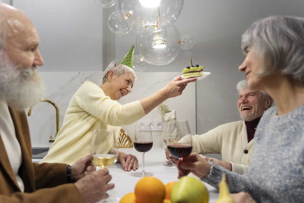 Como cuidar do bem-estar emocional dos idosos no fim de ano?